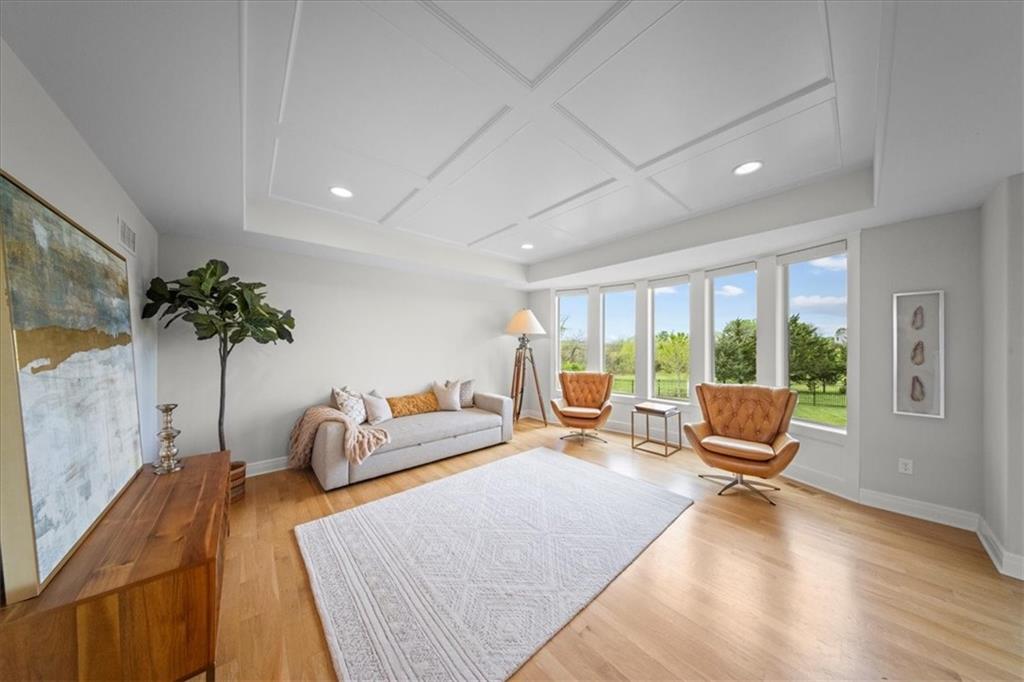 9872 Saddletop Street