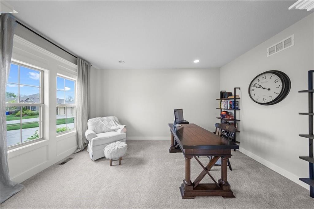 9872 Saddletop Street