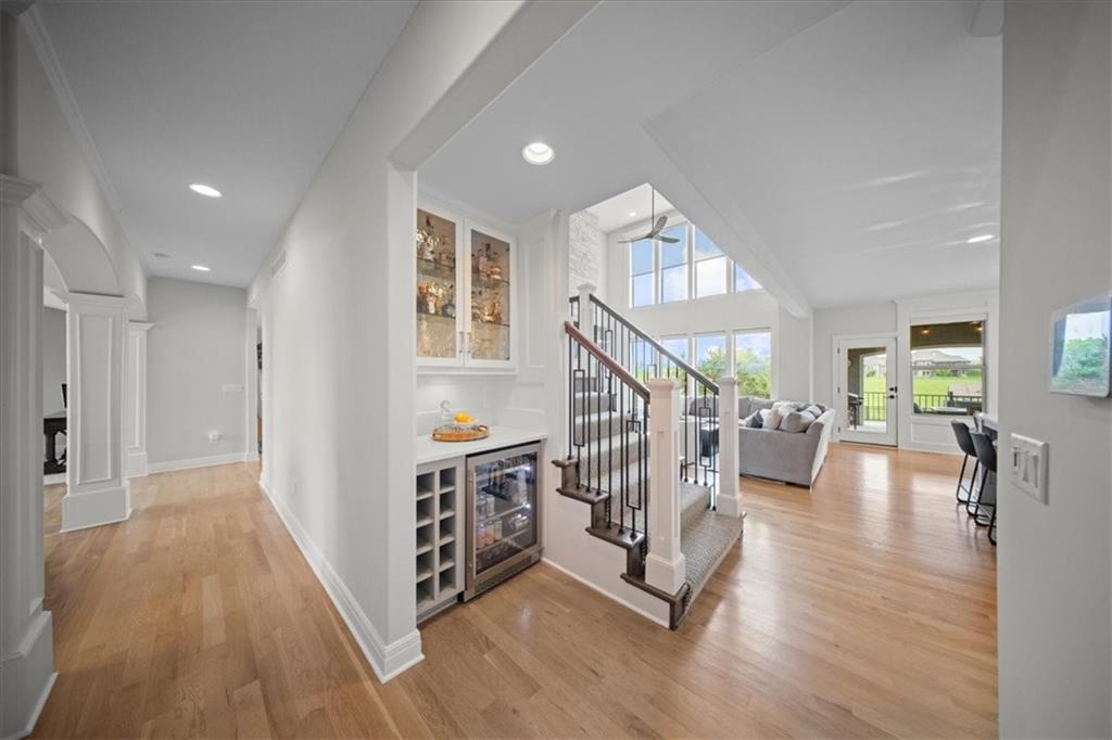 9872 Saddletop Street