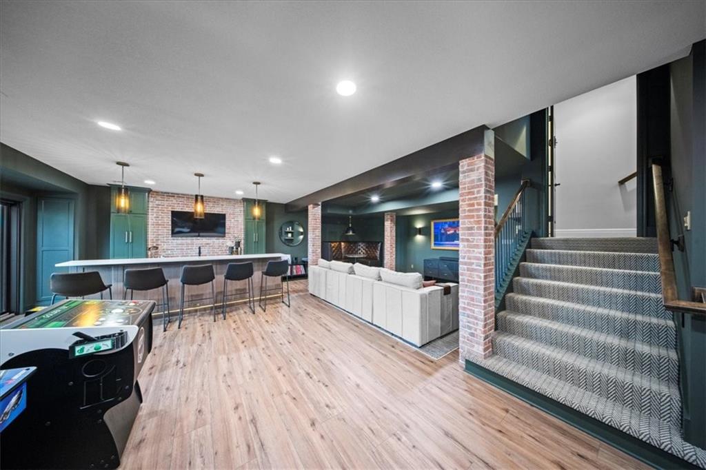 9872 Saddletop Street