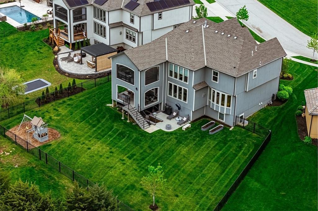 9872 Saddletop Street