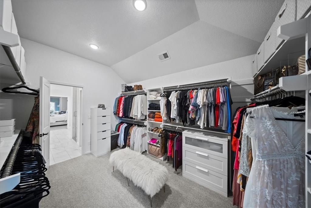 9872 Saddletop Street