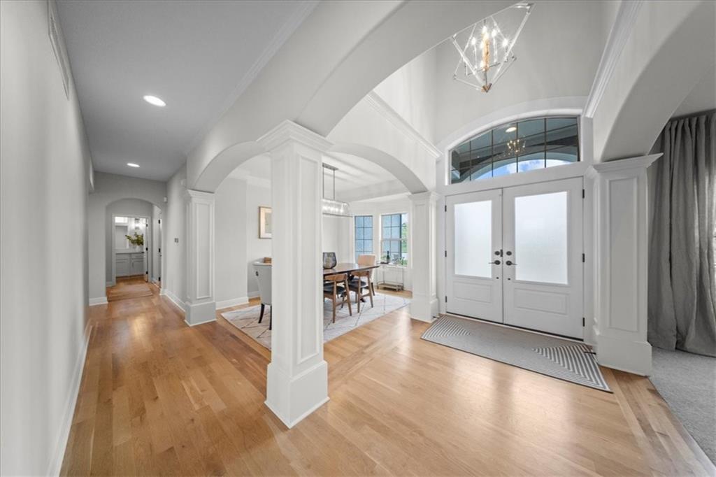 9872 Saddletop Street