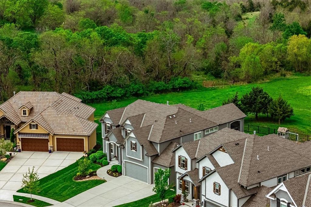 9872 Saddletop Street