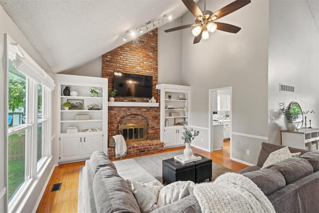 15621 W 146th Street