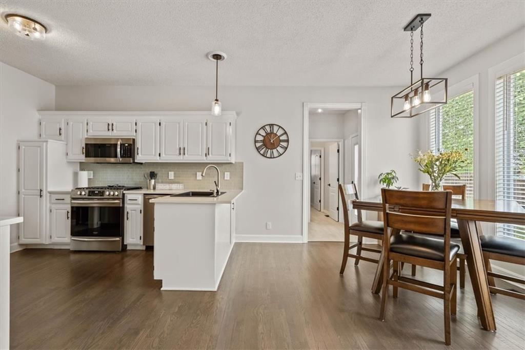 18140 W 159th Terrace