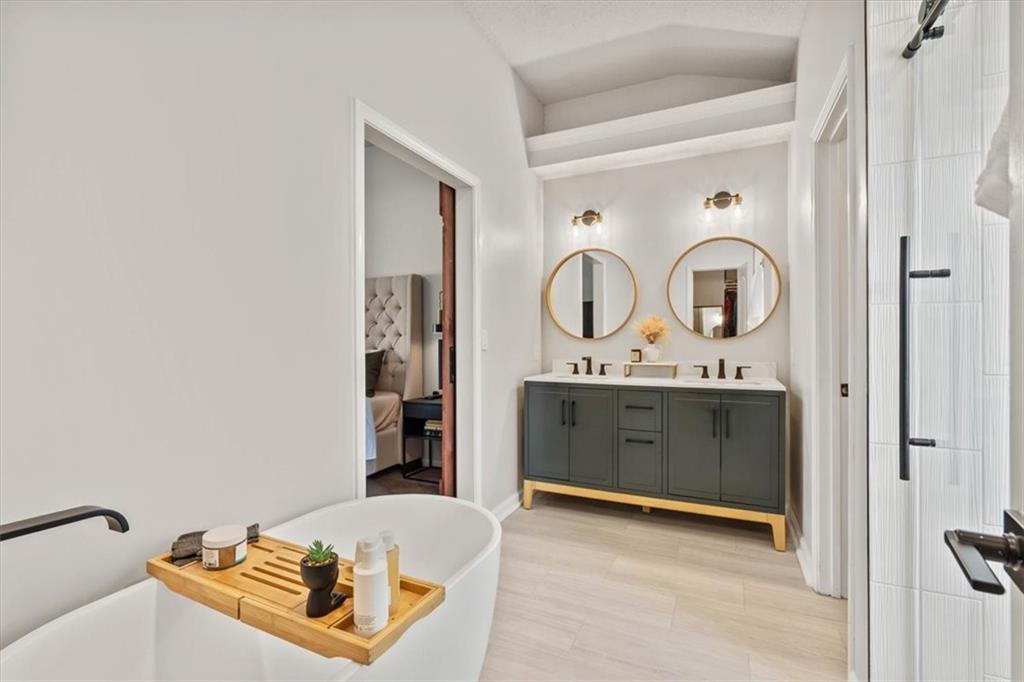 18140 W 159th Terrace