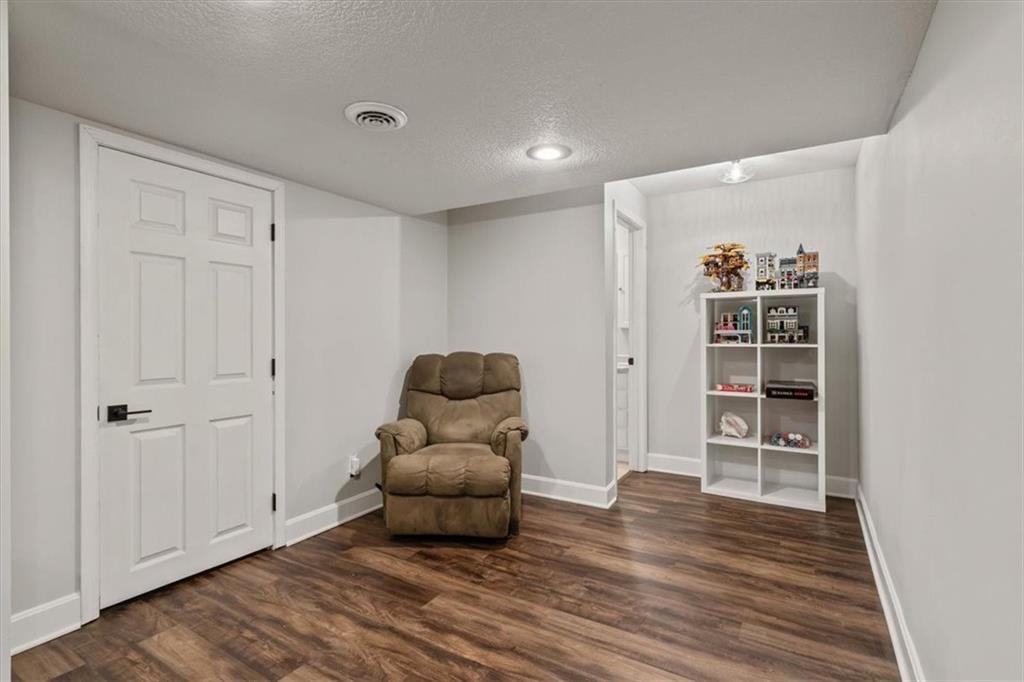 18140 W 159th Terrace