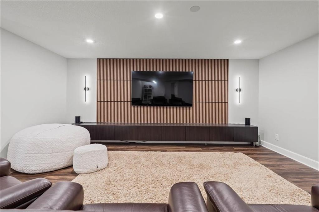 18140 W 159th Terrace