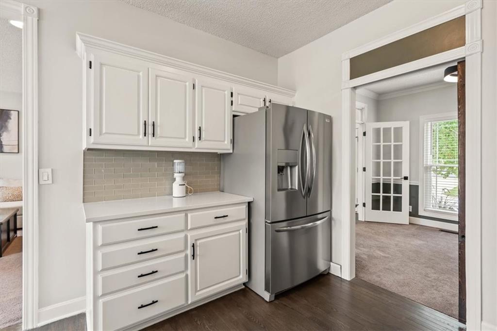 18140 W 159th Terrace