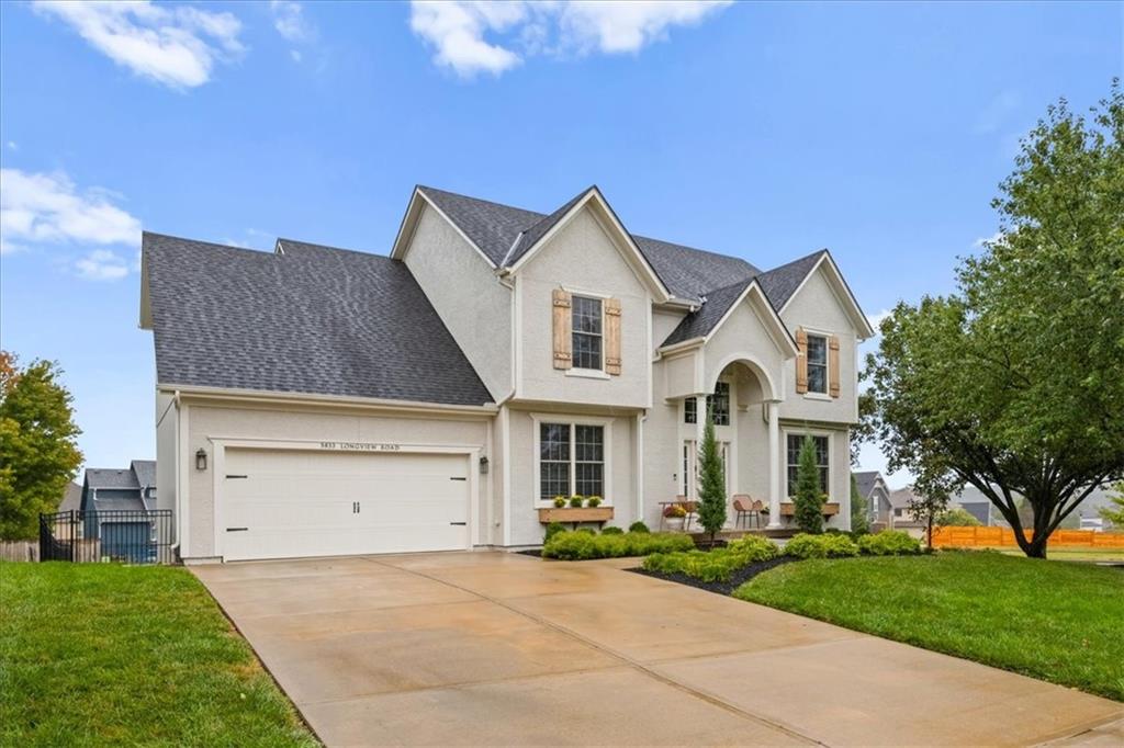 5833 Longview Street