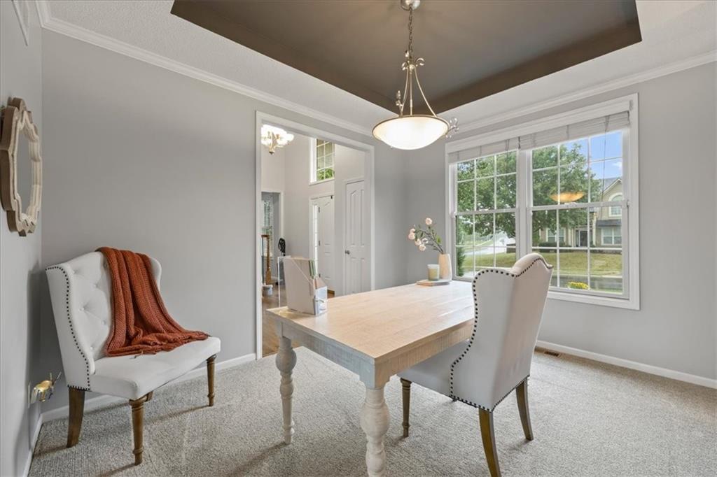 5833 Longview Street