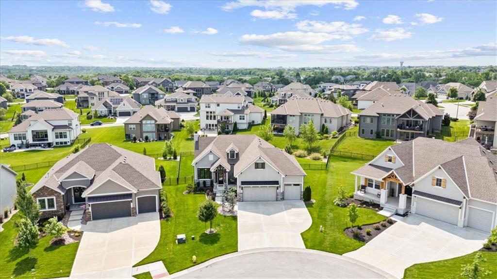 3053 NW Thoreau Lane