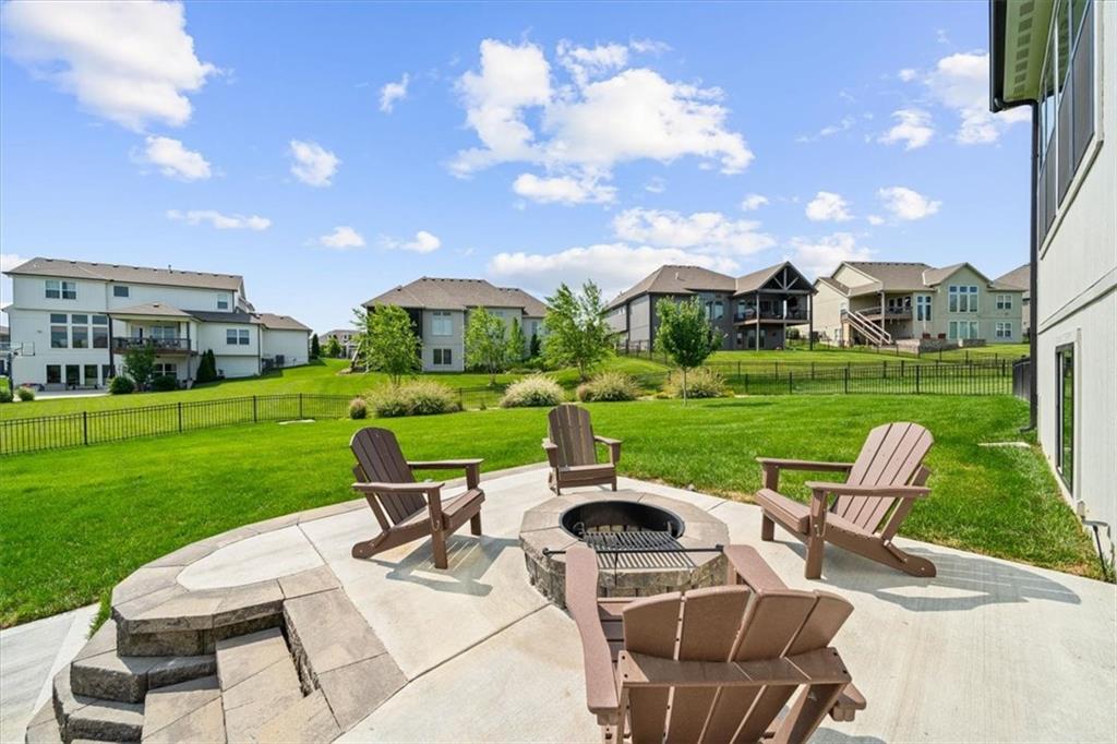 3053 NW Thoreau Lane