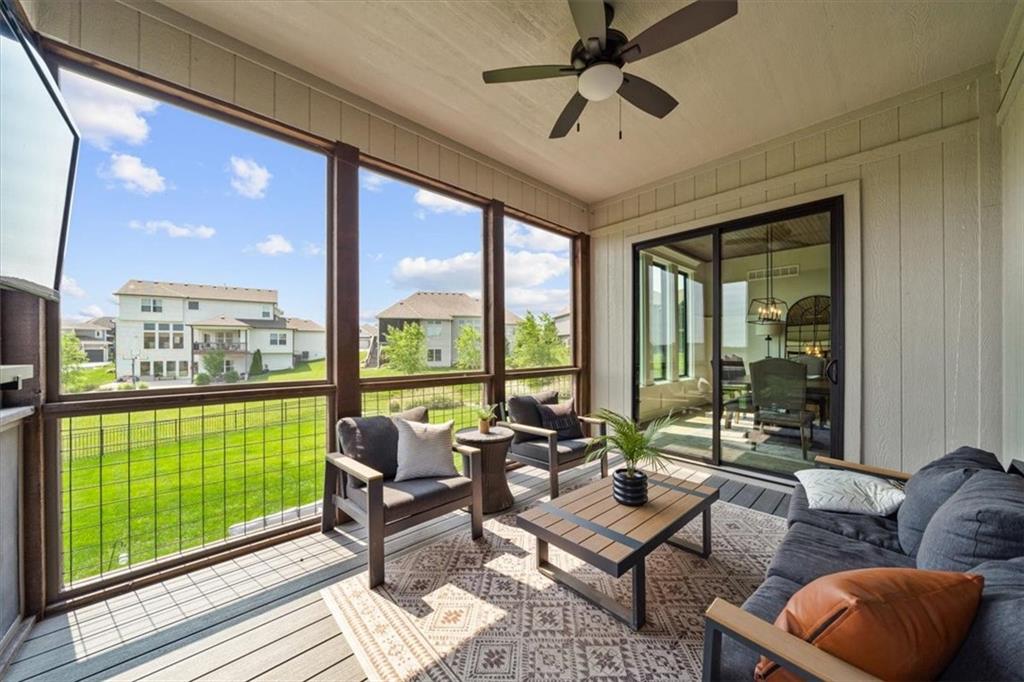 3053 NW Thoreau Lane