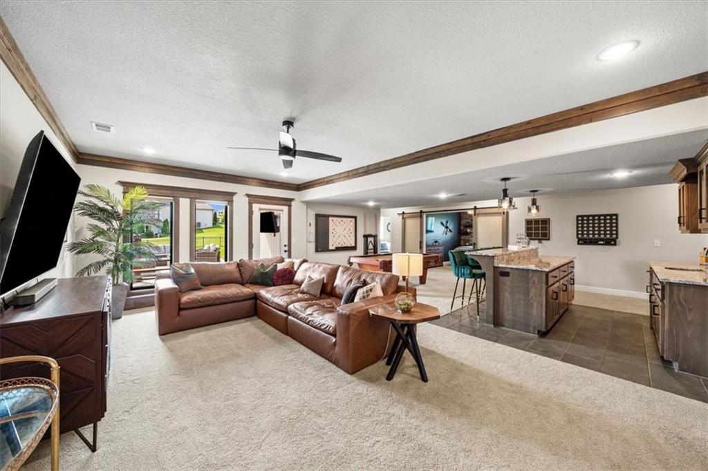 3053 NW Thoreau Lane