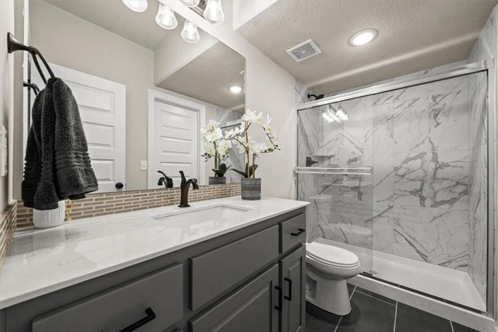 3053 NW Thoreau Lane