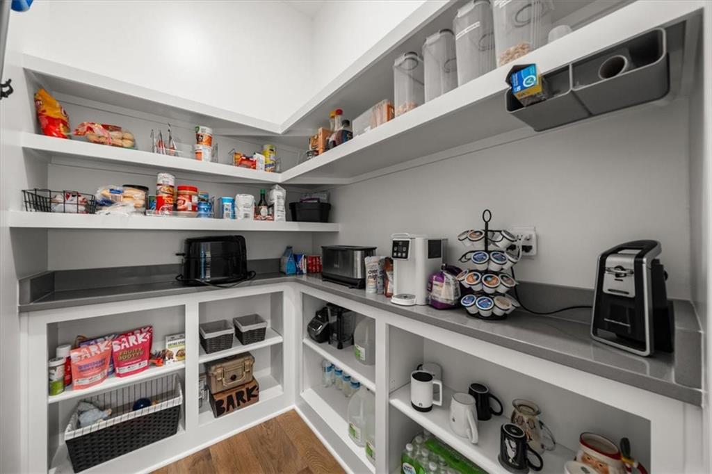 3053 NW Thoreau Lane