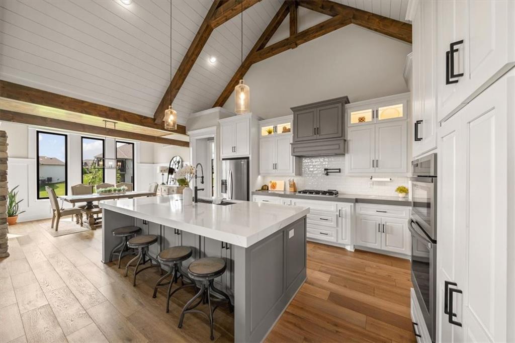 3053 NW Thoreau Lane