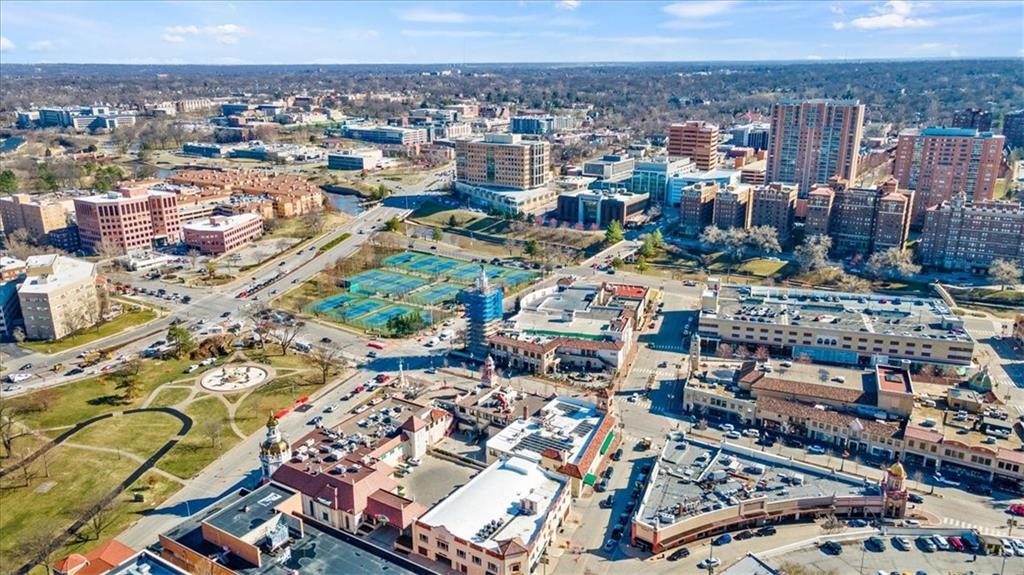 121 W 48th Street Unit: 1504