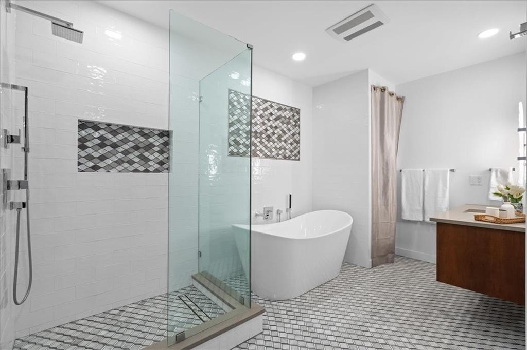 121 W 48th Street Unit: 1504