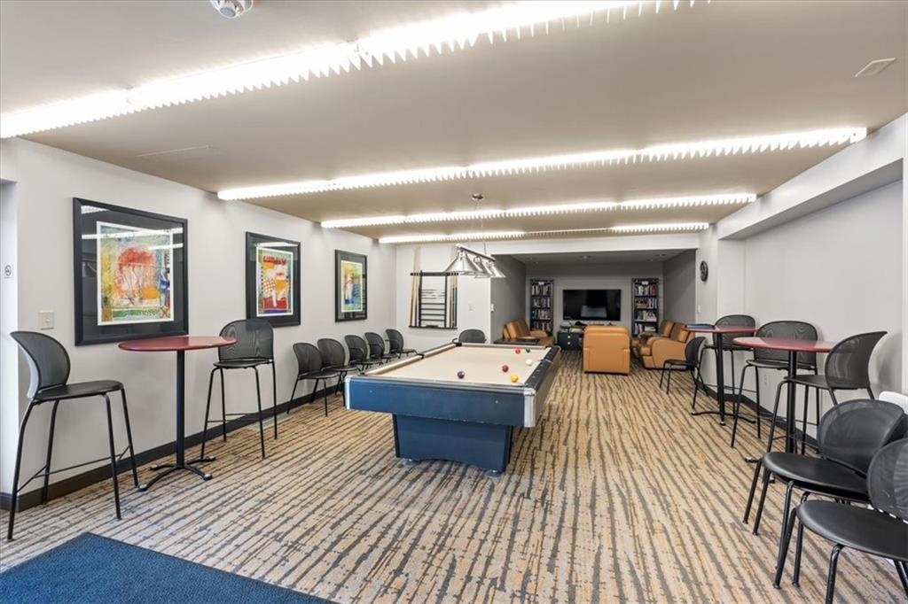 121 W 48th Street Unit: 1504