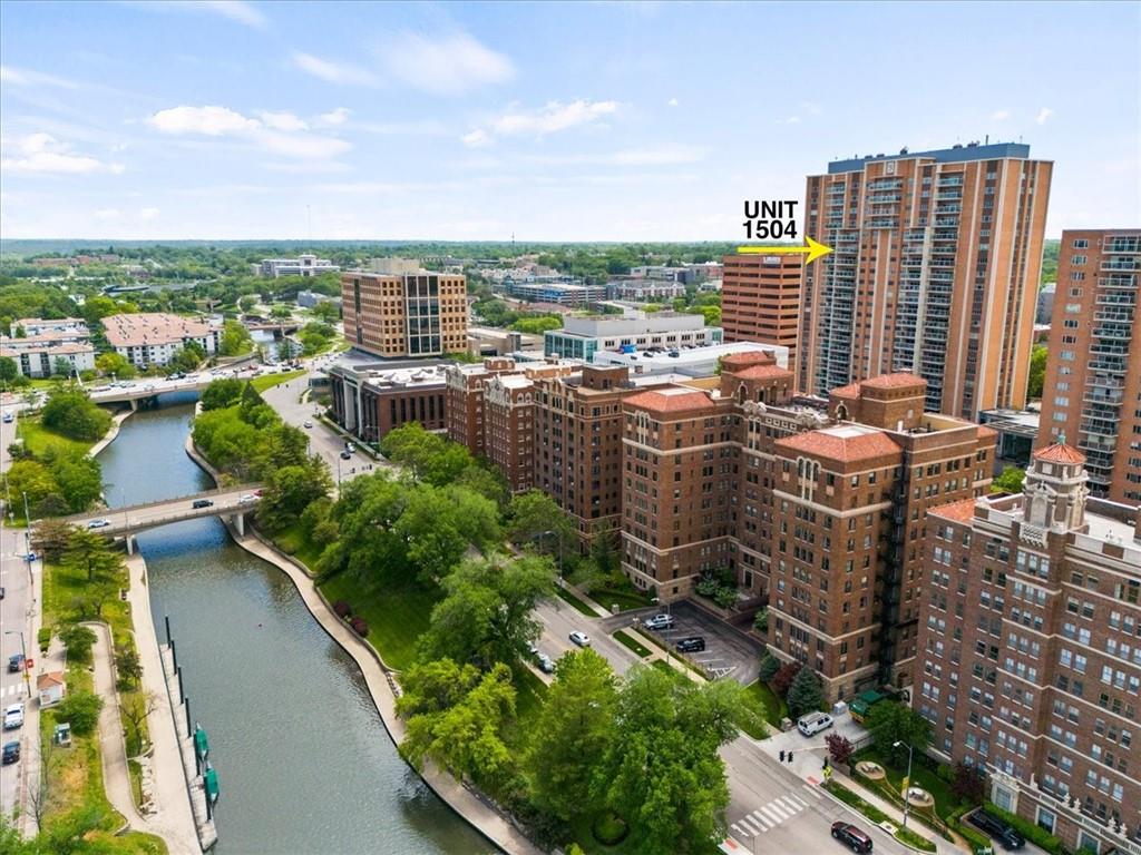 121 W 48th Street Unit: 1504