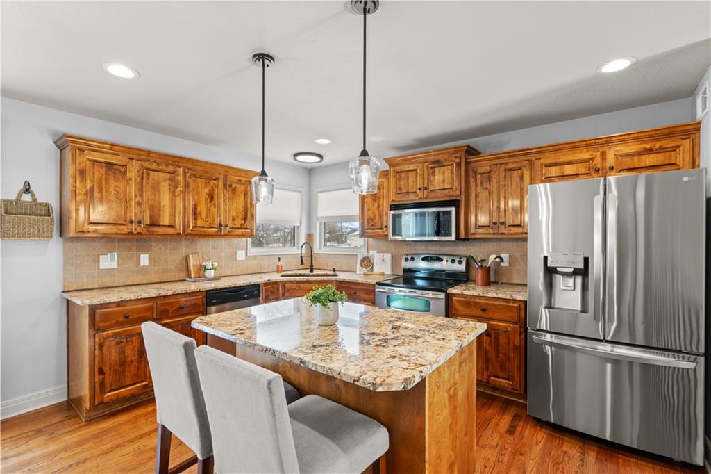 1716 NW Nicholas Drive