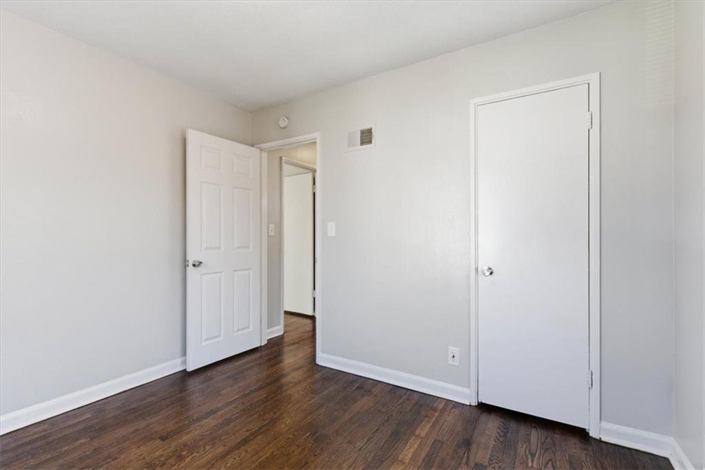 9548 & 9550 Charlotte Street