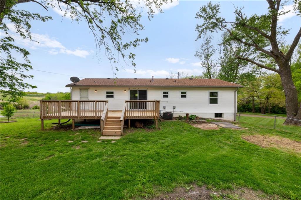 1801 N Davidson Road