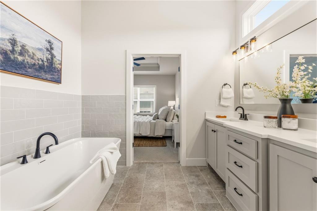 2226 SW Heartland Court