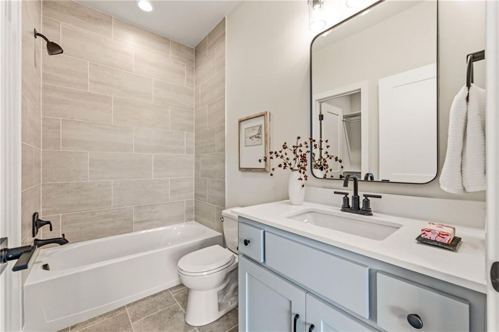 2226 SW Heartland Court