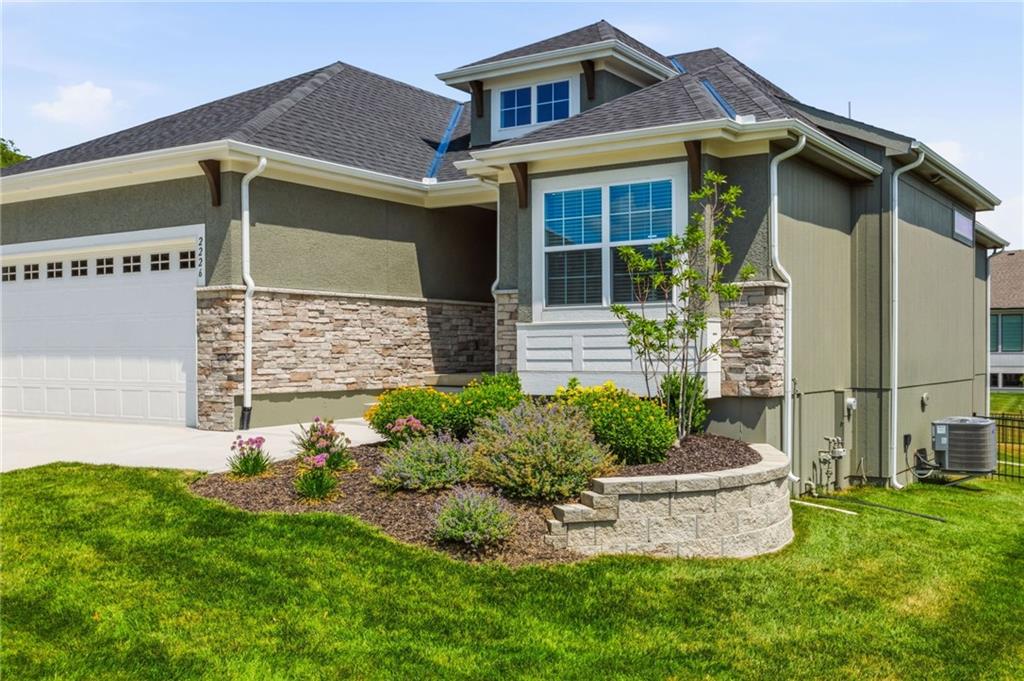 2226 SW Heartland Court