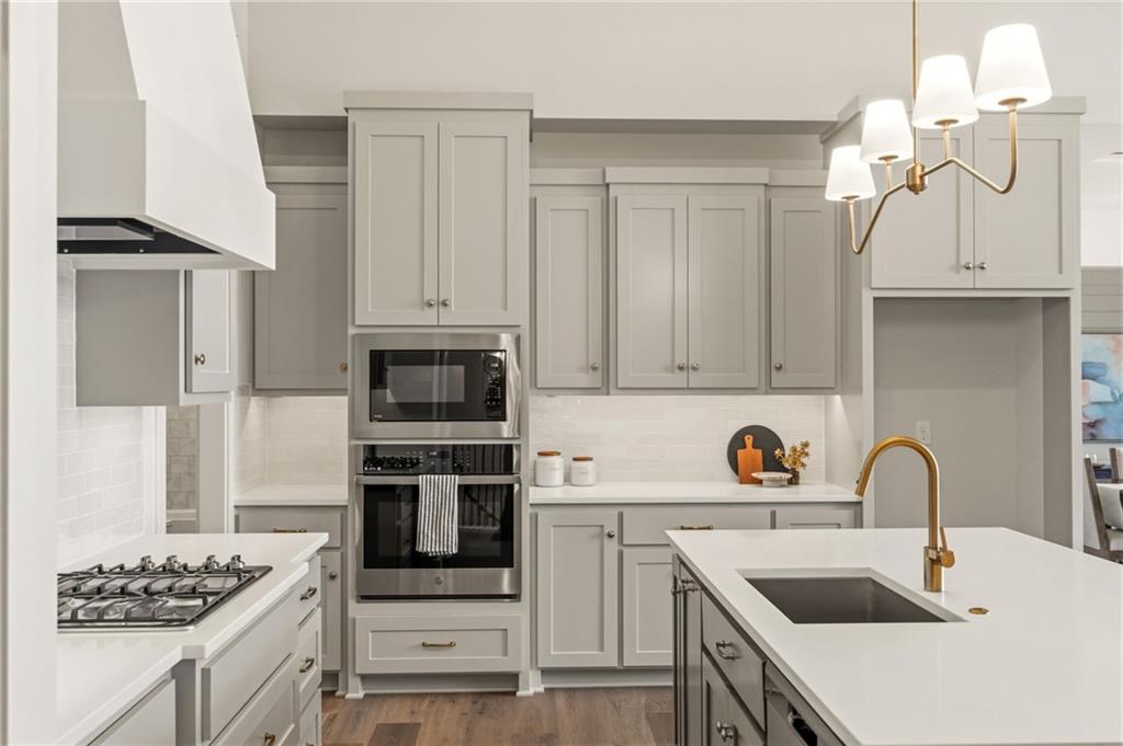 2226 SW Heartland Court