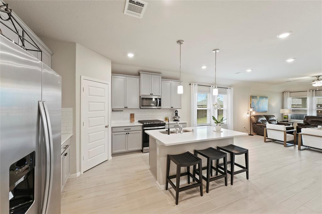 2222 Bristlecone Circle