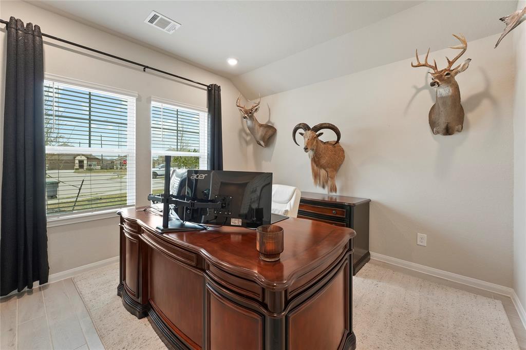 2222 Bristlecone Circle