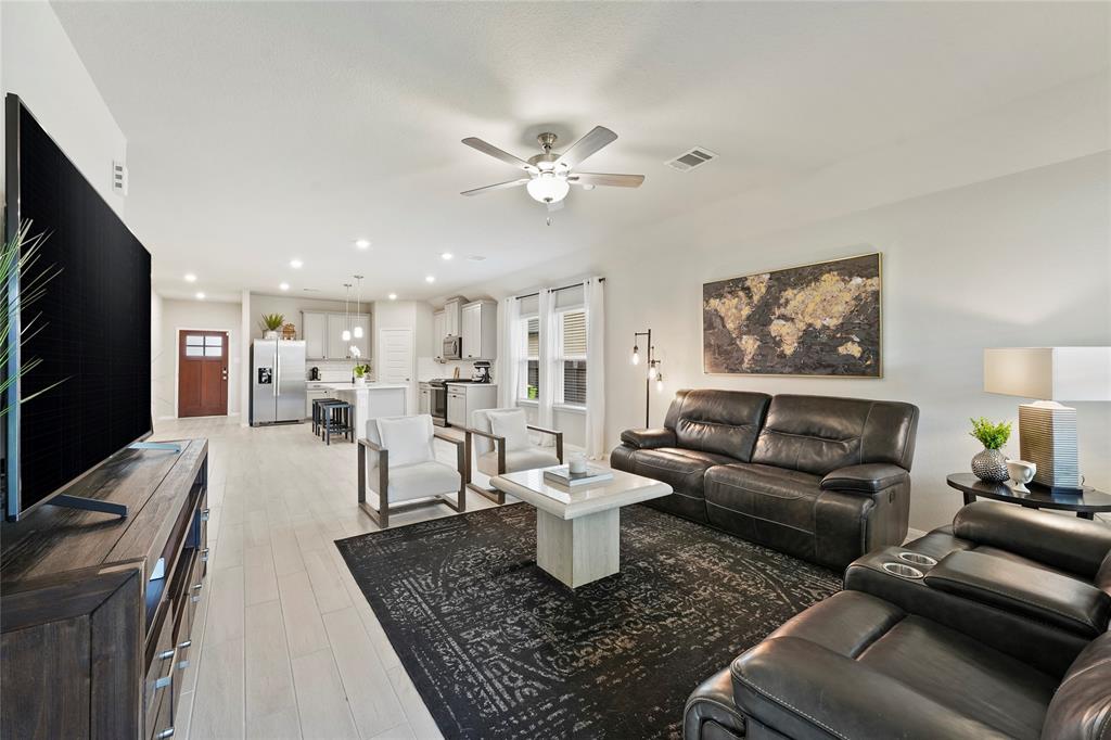 2222 Bristlecone Circle