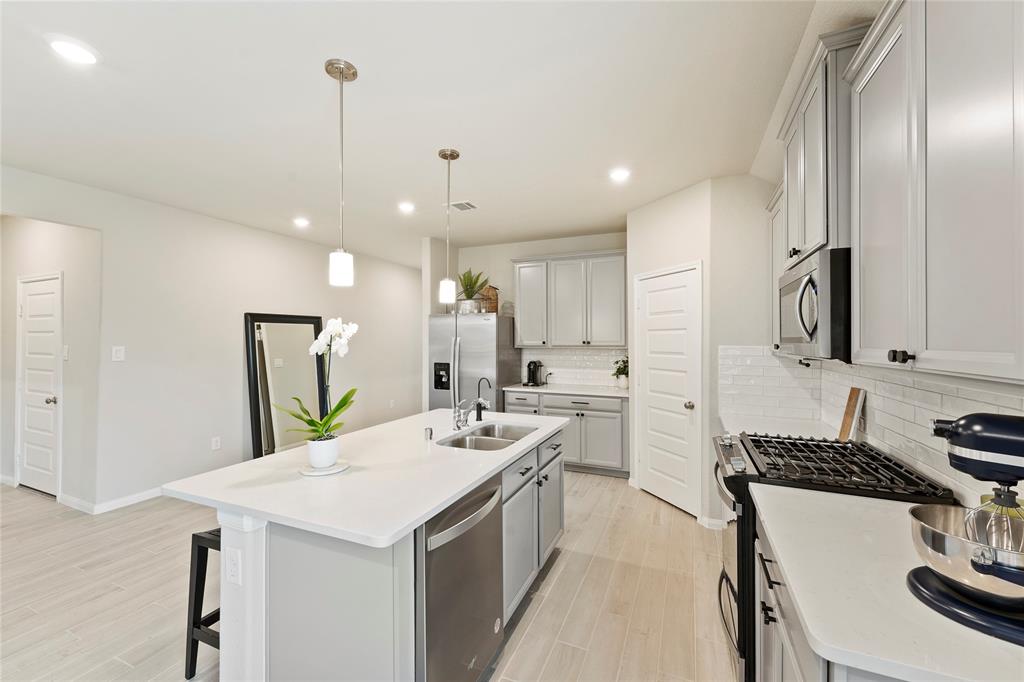 2222 Bristlecone Circle