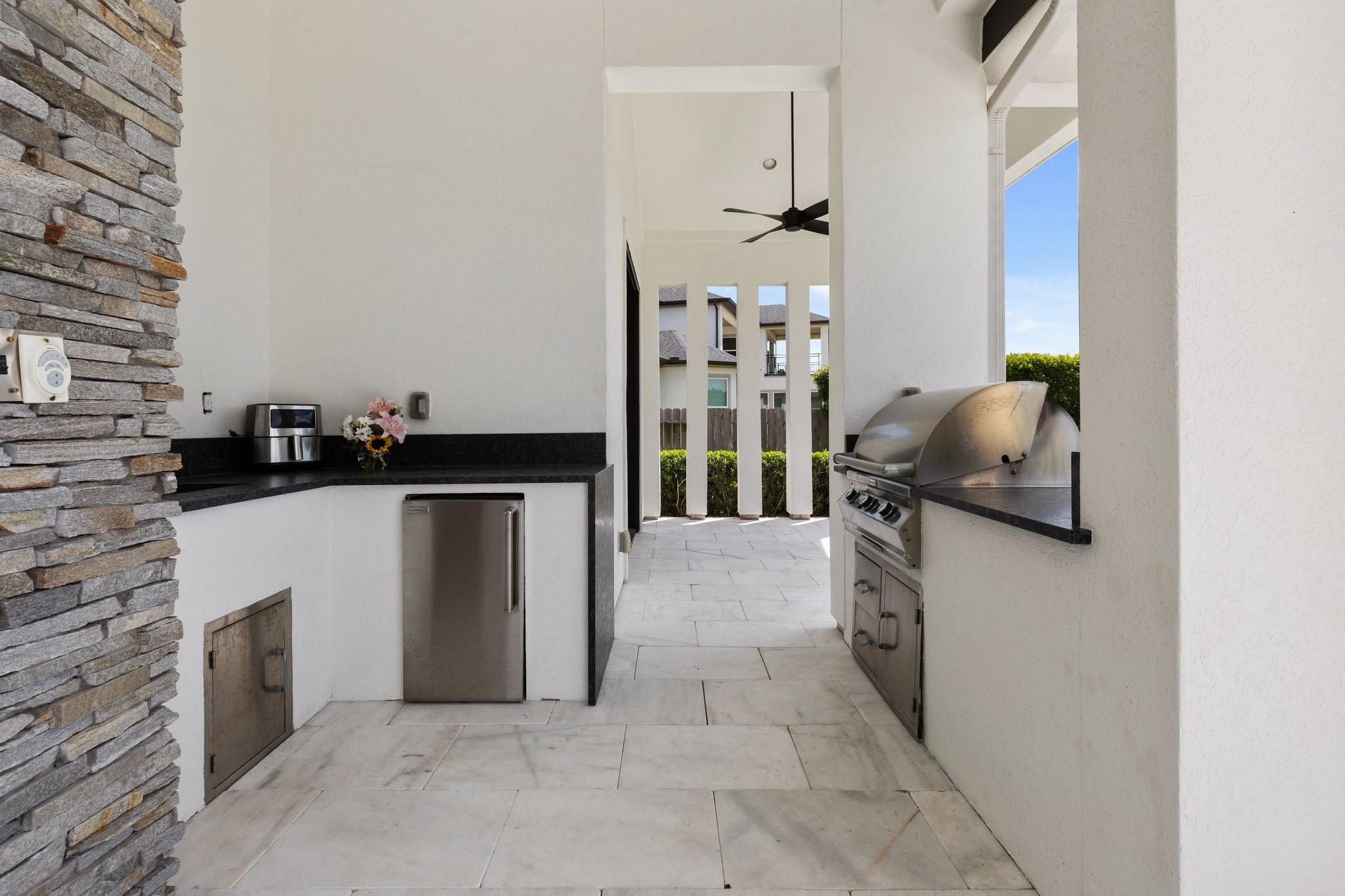 23314 Vista De Tres Lagos Drive, Spring