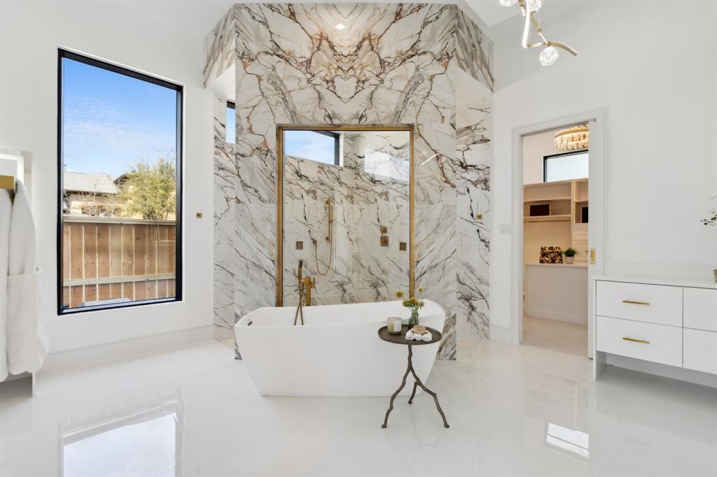 23115 Vista De Tres Lagos Drive