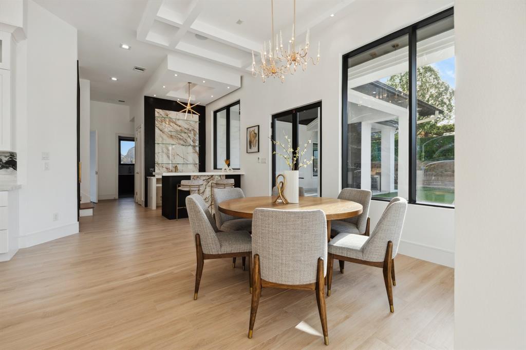 23115 Vista De Tres Lagos Drive