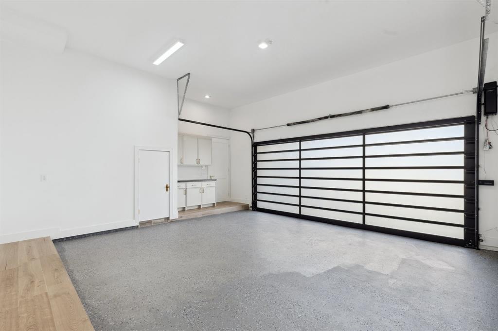 23115 Vista De Tres Lagos Drive