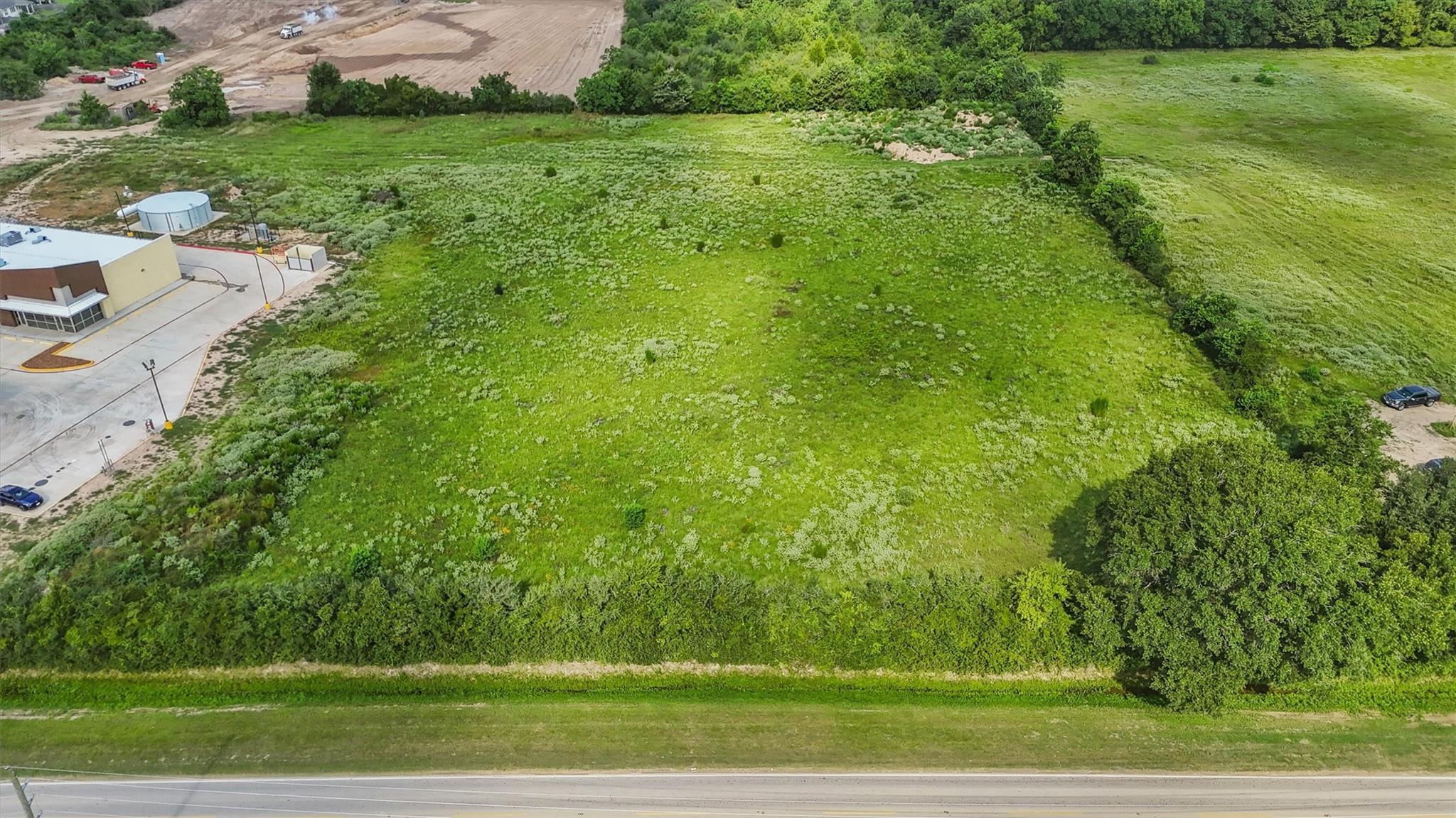 17575 Bauer Road