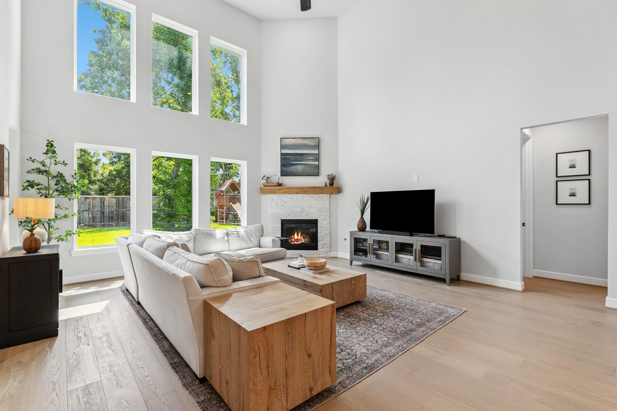 24 Mariposa Woods Drive