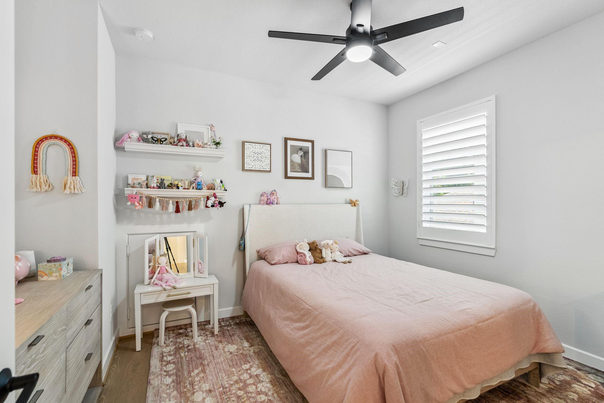 24 Mariposa Woods Drive