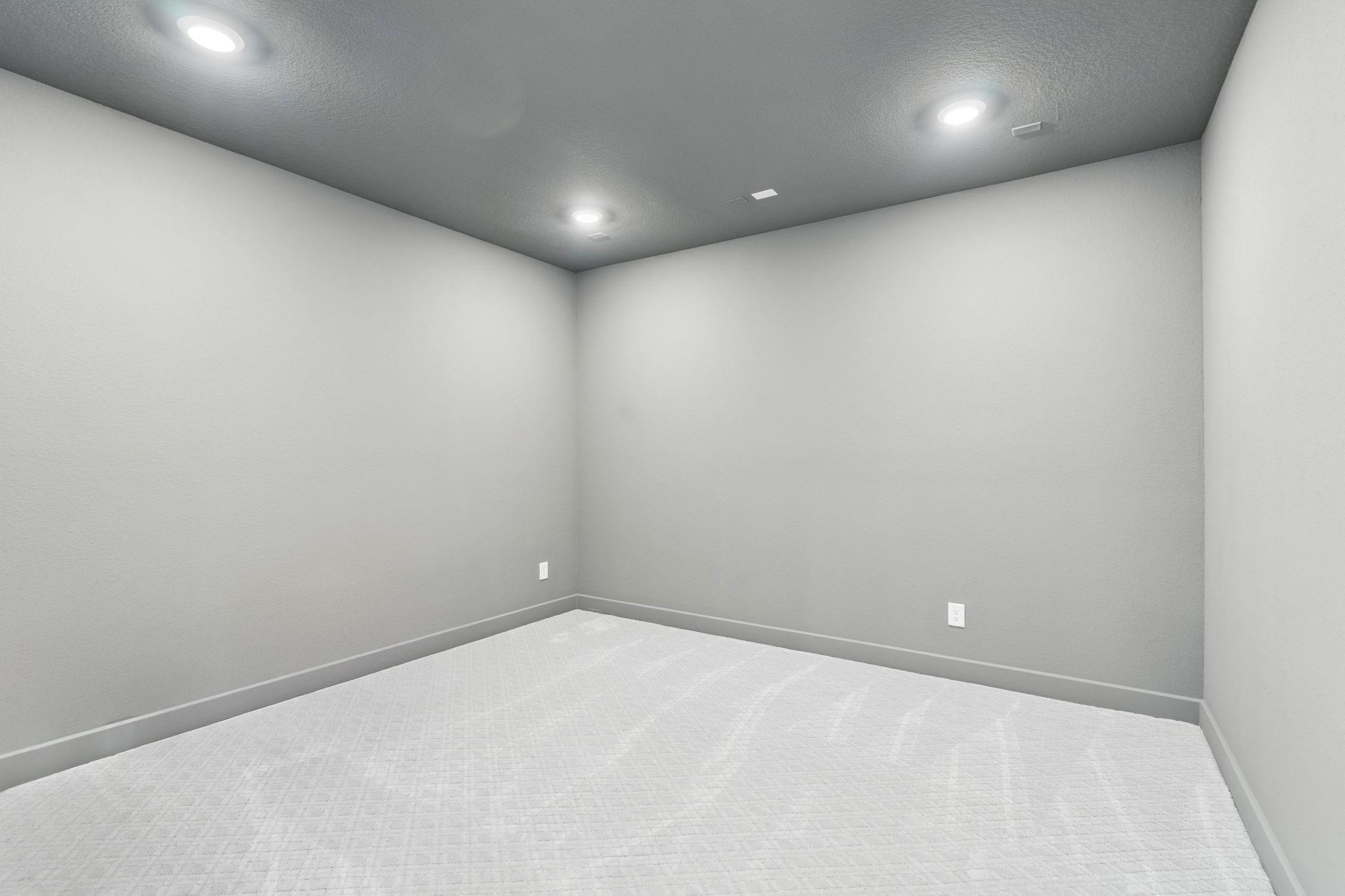 24 Mariposa Woods Drive