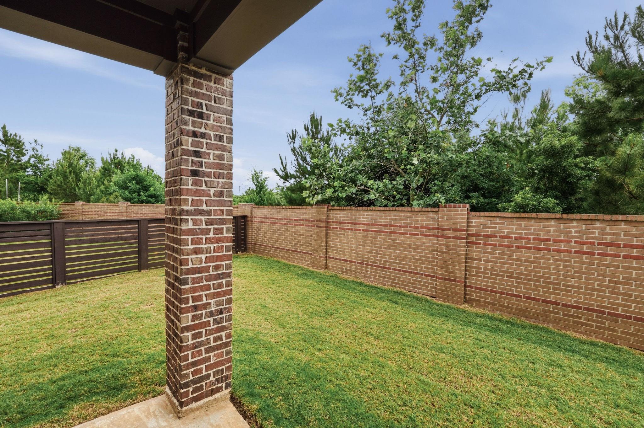 16514 Amber Patina Lane