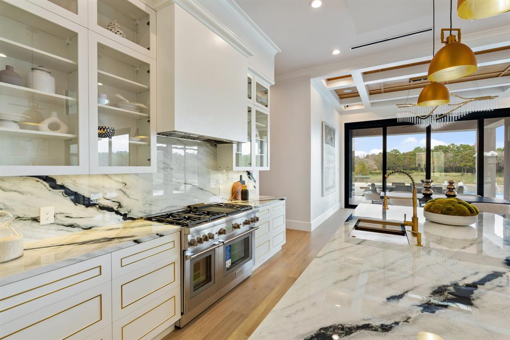 23319 Vista De Tres Lagos Drive