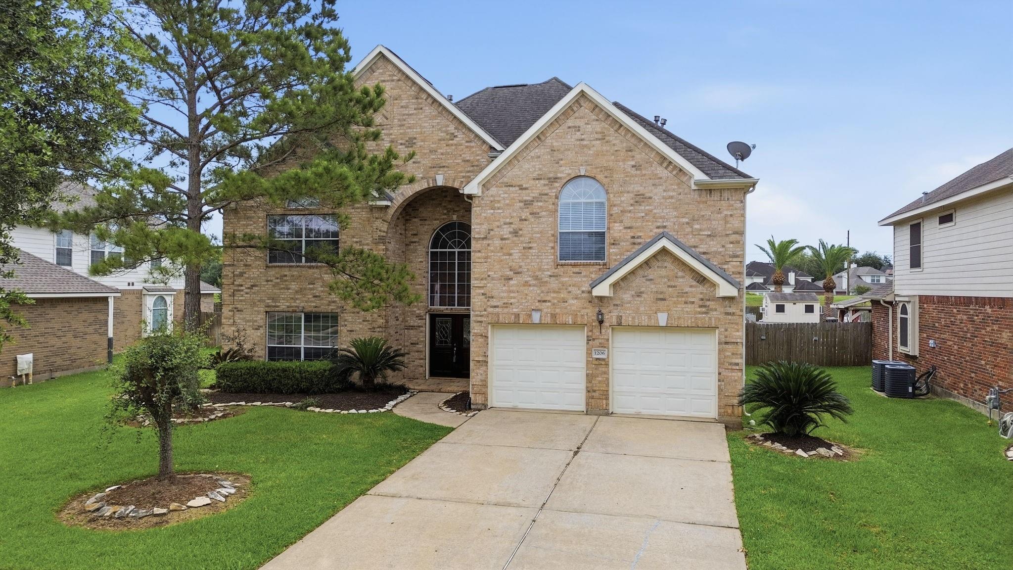 1206 Riverchase Drive