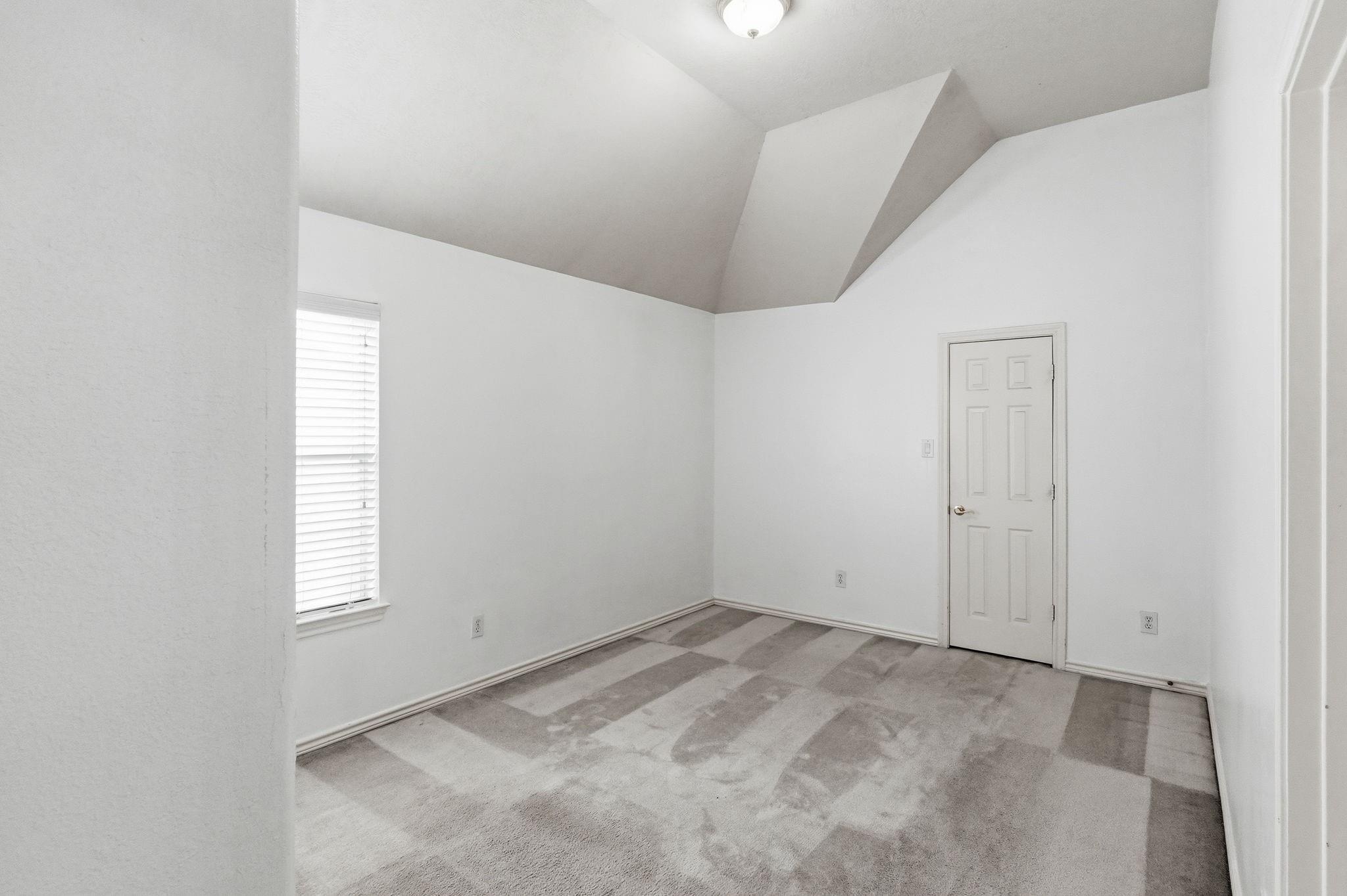 1206 Riverchase Drive